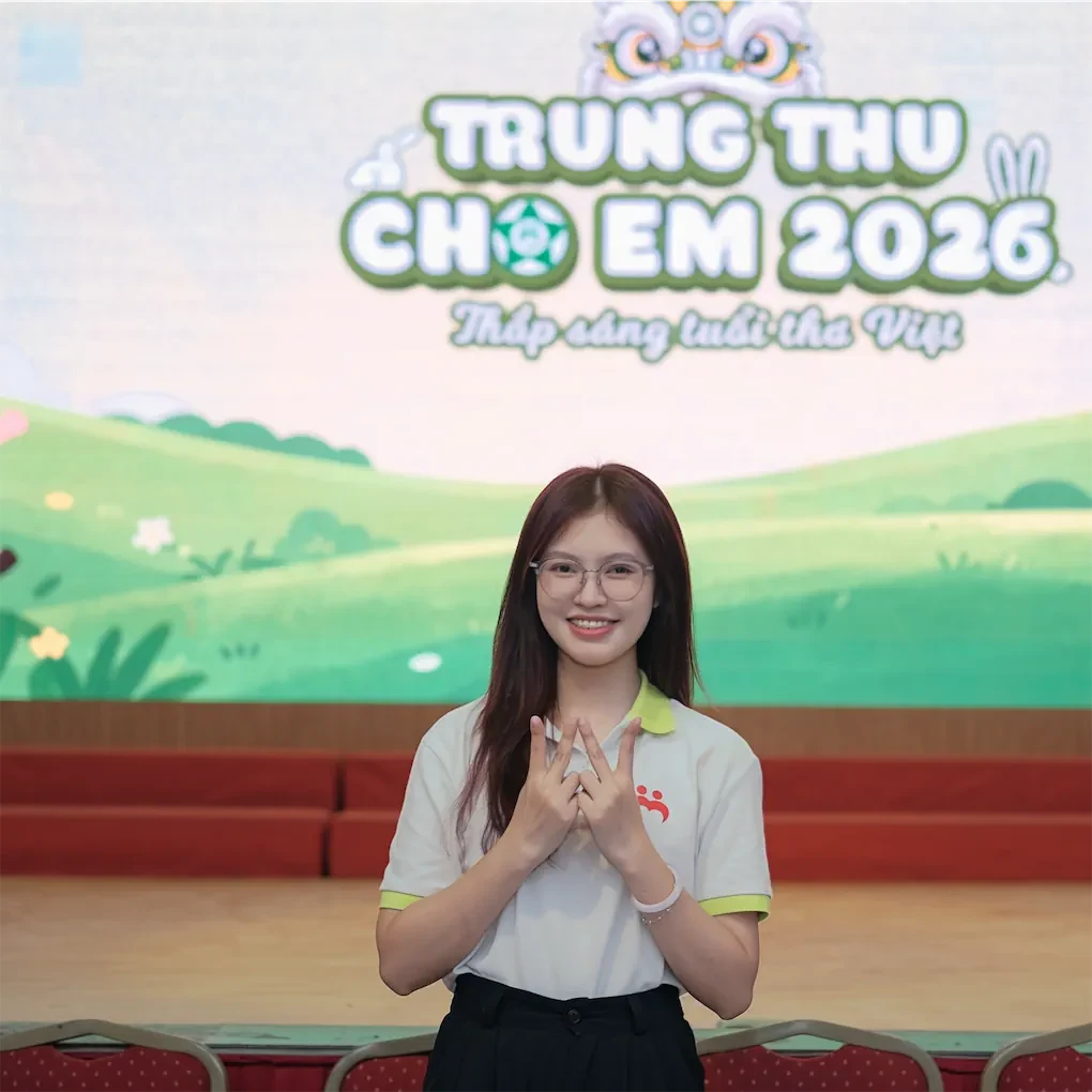 Phương Vy tại chương trình Trung thu cho em năm 2026